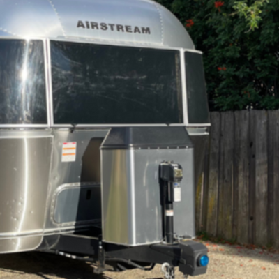 Airboard Airstream logo on scooter body, highlighting high-quality craftsmanship